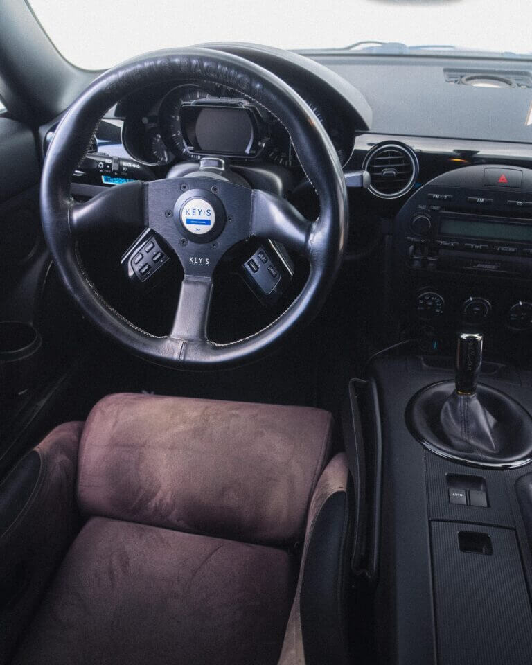 Adapter OEM przycisków do mocowania typu NABA - wnętrze